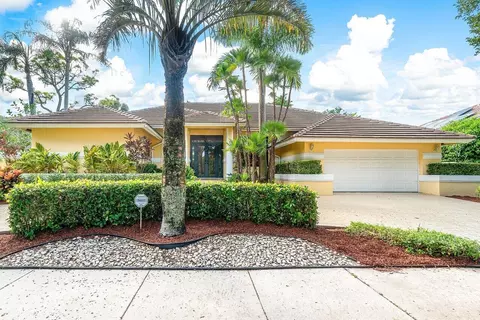 959 Parkside Cir N, Boca Raton, FL 33486