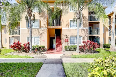 3584 NW Adriatic Ln #6-104, Jensen Beach, FL 34957