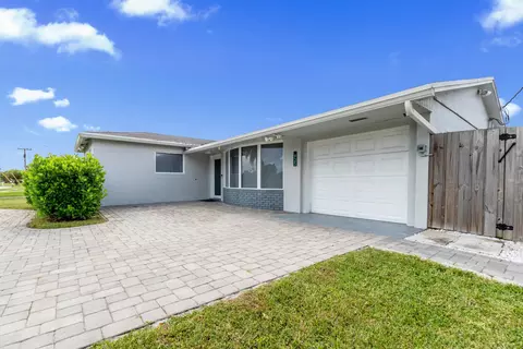 925 E River Dr, Margate, FL 33063 photo 4