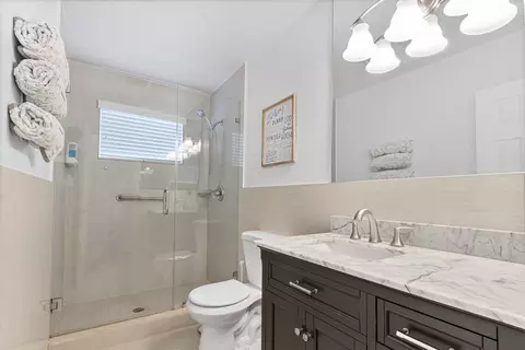 925 E River Dr, Margate, FL 33063 photo 20