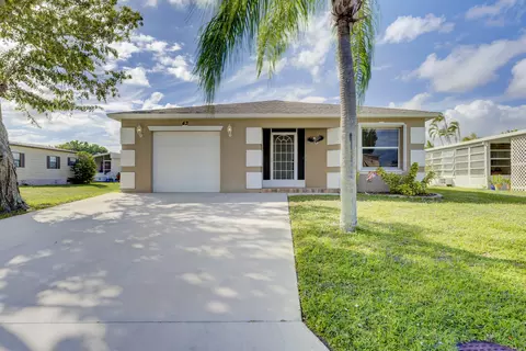 43 San Roberto, Fort Pierce, FL 34951