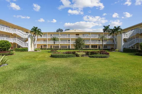 33 Dorset A #33, Boca Raton, FL 33434