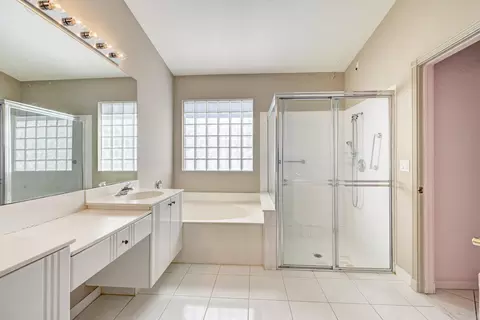 10374 Utopia Cir E, Boynton Beach, FL 33437 photo 15