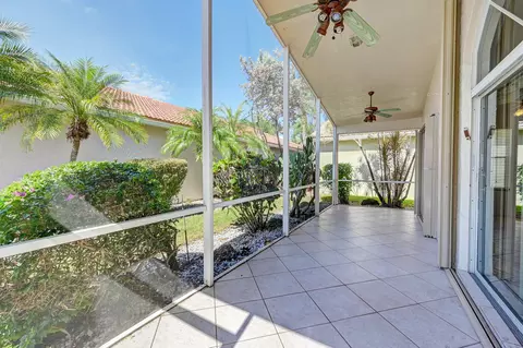 10374 Utopia Cir E, Boynton Beach, FL 33437 photo 25