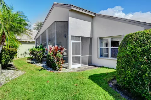 10374 Utopia Cir E, Boynton Beach, FL 33437 photo 28