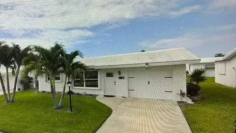 904 SW 5th Ave, Boynton Beach, FL 33426