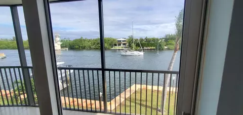 740 E Ocean Ave #307, Boynton Beach, FL 33435