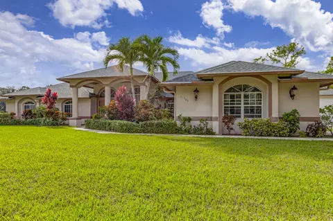 12588 78th Pl N, West Palm Beach, FL 33412