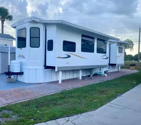 7950 Hwy 78 #15, Okeechobee, FL 34974 photo 11