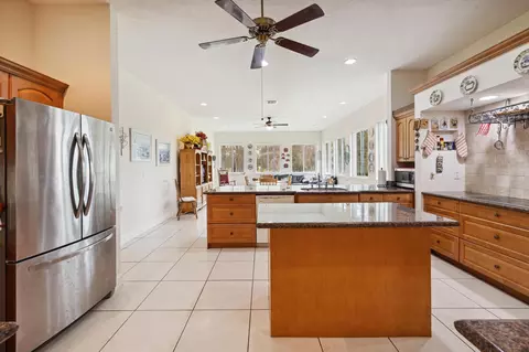 18638 SE Old Trail East Dr E, Jupiter, FL 33478 photo 8