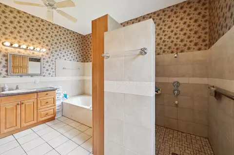 18638 SE Old Trail East Dr E, Jupiter, FL 33478 photo 23