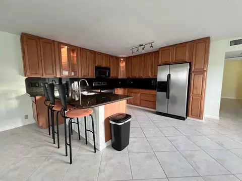 154 Seville #G, Delray Beach, FL 33446