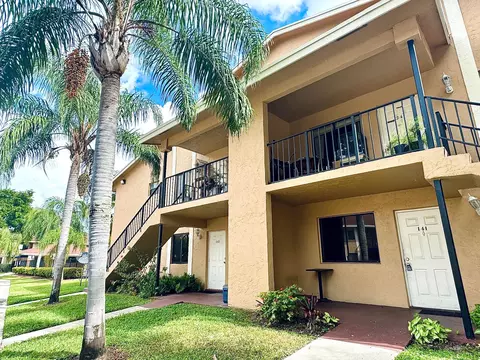 6061 10th Ave N #143, Greenacres, FL 33463