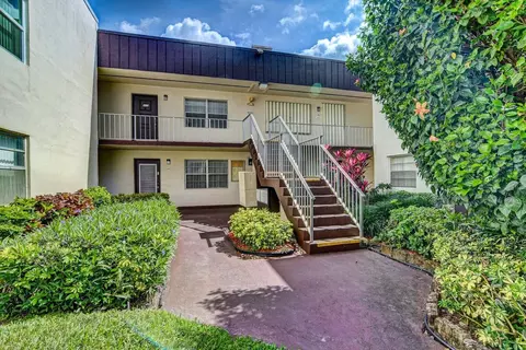 473 Burgundy J, Delray Beach, FL 33484