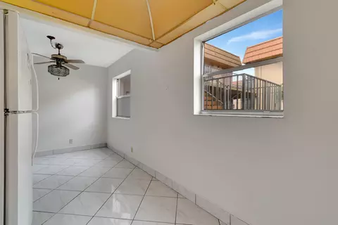 200 Saxony E, Delray Beach, FL 33446 photo 17