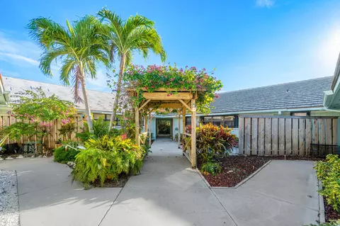 1127 E Seminole Ave #27A, Jupiter, FL 33477 photo 23