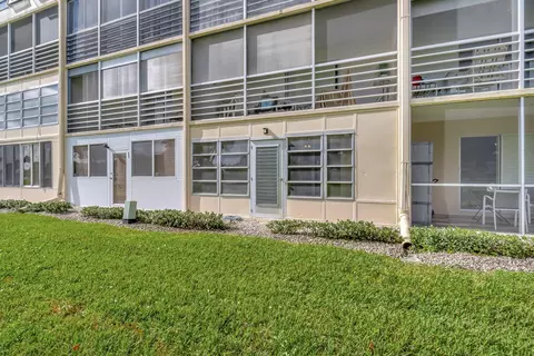 1091 Wolverton E, Boca Raton, FL 33434 photo 32