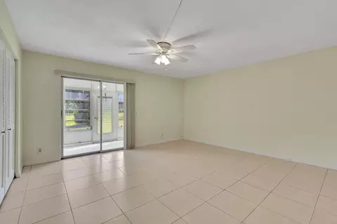 1091 Wolverton E, Boca Raton, FL 33434 photo 21