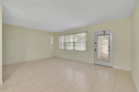 1091 Wolverton E, Boca Raton, FL 33434 photo 13