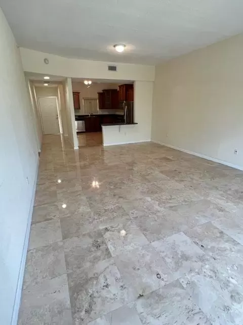 1610 Presidential Way #303 B, West Palm Beach, FL 33401