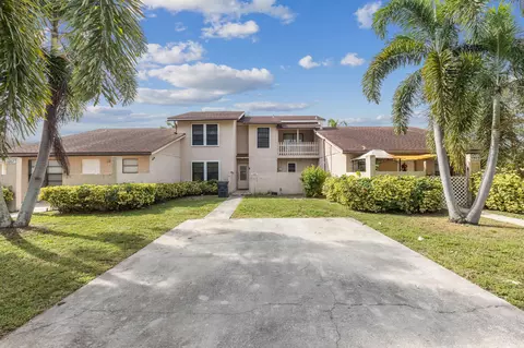 1303 White Pine Dr, Wellington, FL 33414