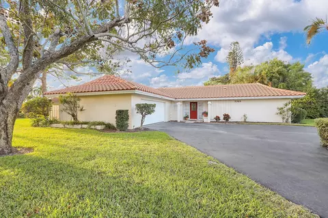 3763 SE Fairway East E, Stuart, FL 34997