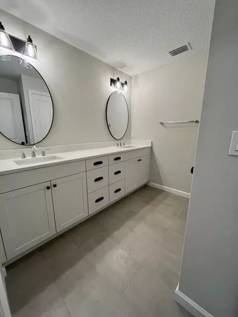 5580 SE Colee Ave, Stuart, FL 34997 photo 5
