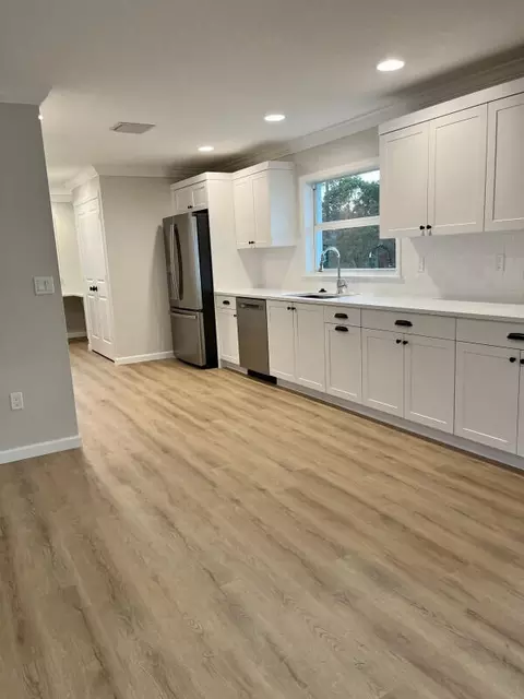 5580 SE Colee Ave, Stuart, FL 34997 photo 3