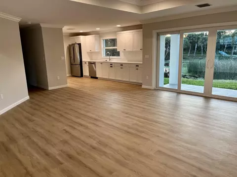 5580 SE Colee Ave, Stuart, FL 34997 photo 4