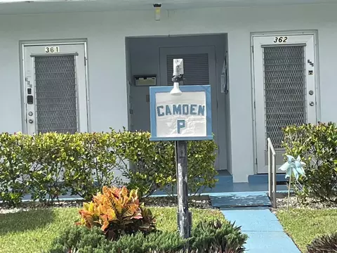 373 Camden P, West Palm Beach, FL 33417