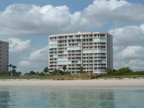 3880 N Highway A1a #805, Hutchinson Island, FL 34949