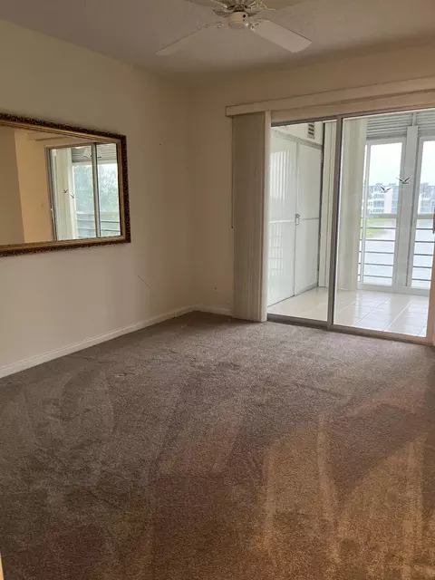 2035 Wolverton B, Boca Raton, FL 33434 photo 11