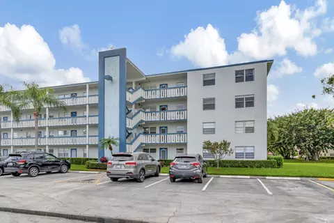 3021 Lincoln B, Boca Raton, FL 33434