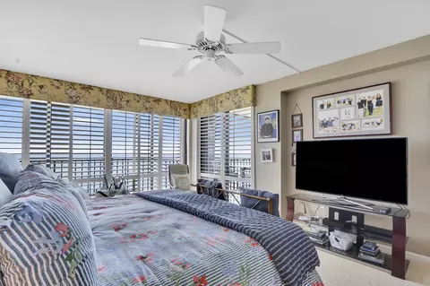 100 Beach Rd #704, Tequesta, FL 33469 photo 14
