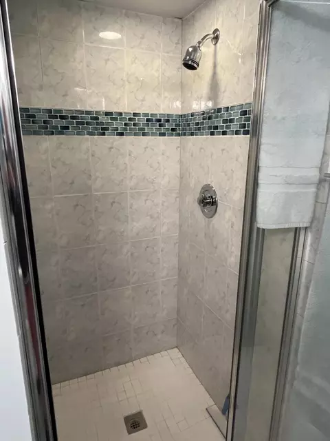 165 Monaco D, Delray Beach, FL 33446 photo 16