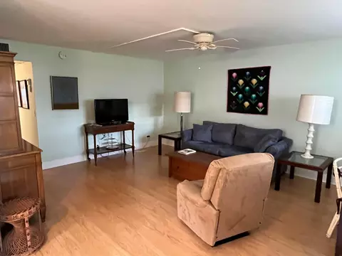 165 Monaco D, Delray Beach, FL 33446 photo 8