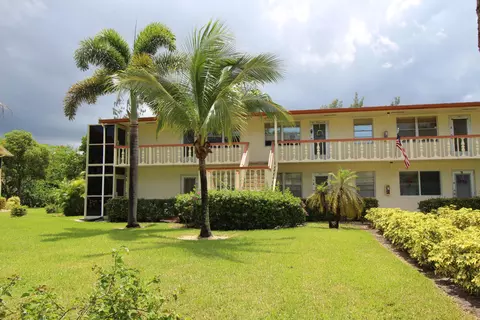 101 Windsor E #101, West Palm Beach, FL 33417