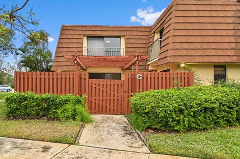2645 Albatross Rd N #4-C, Delray Beach, FL 33444