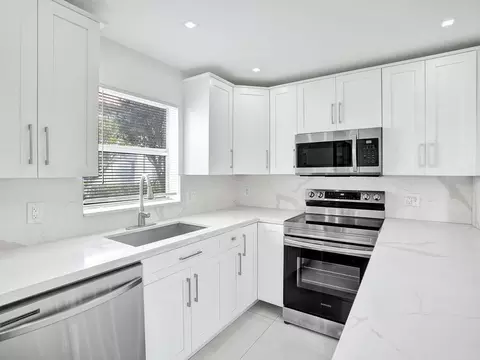 248 Saxony F, Delray Beach, FL 33446