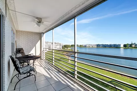 3002 Cornwall A, Boca Raton, FL 33434 photo 19
