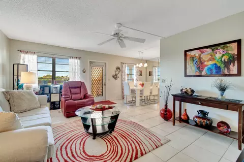 3002 Cornwall A, Boca Raton, FL 33434 photo 6