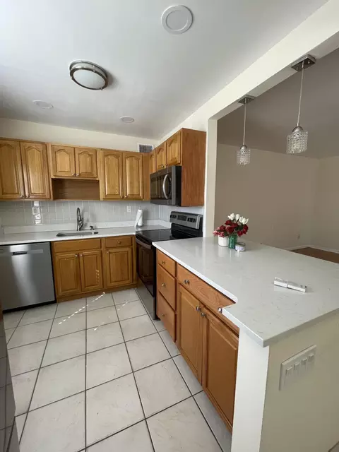 313 Burgundy G, Delray Beach, FL 33484