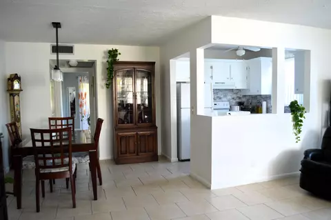347 Windsor O, West Palm Beach, FL 33417