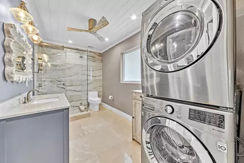 249 SE 3rd Ter, Pompano Beach, FL 33060 photo 34