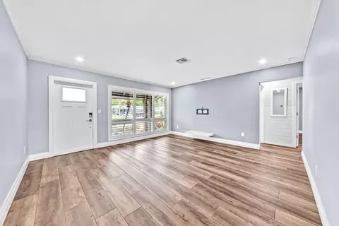 249 SE 3rd Ter, Pompano Beach, FL 33060 photo 10