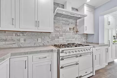 249 SE 3rd Ter, Pompano Beach, FL 33060 photo 17