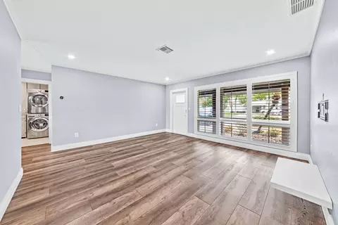 249 SE 3rd Ter, Pompano Beach, FL 33060 photo 9