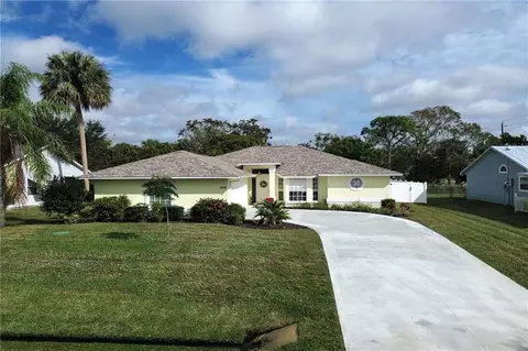 406 Perch Ln, Sebastian, FL 32958