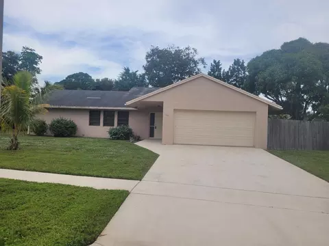 119 Gibraltar St, Royal Palm Beach, FL 33411