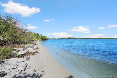 5986 SE Riverboat Dr #535, Stuart, FL 34997 photo 3
